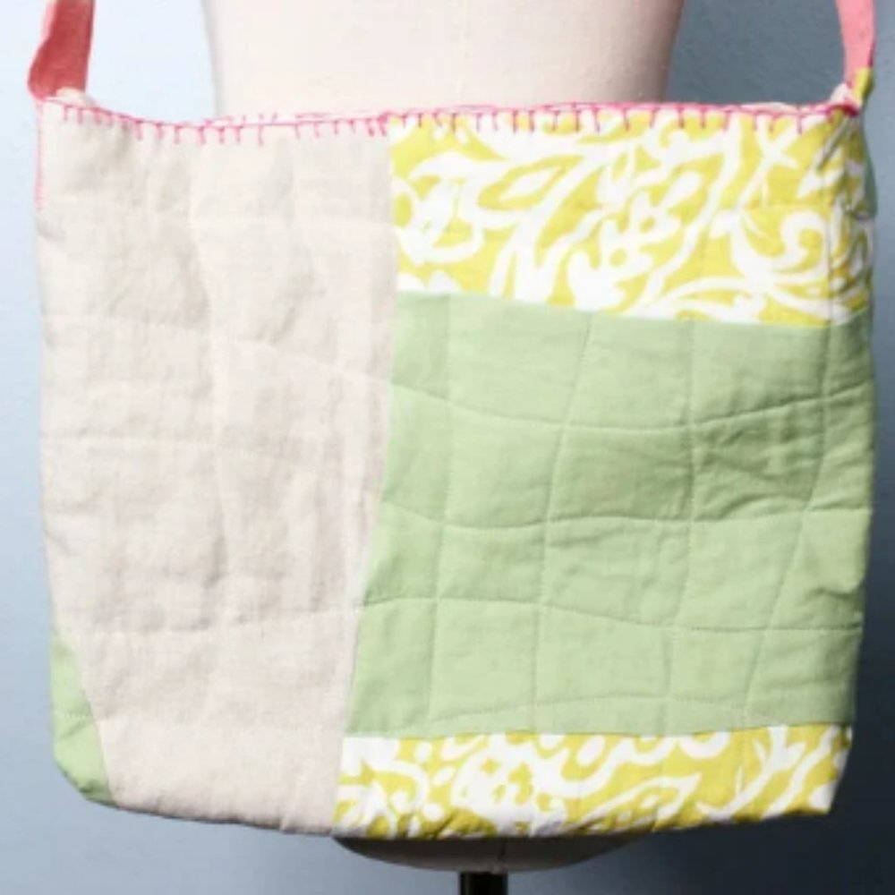 Quilted Linen Patchwork Tote Bag - Handmade Linen + Organic Cotton Purse - Picture 7 of 9